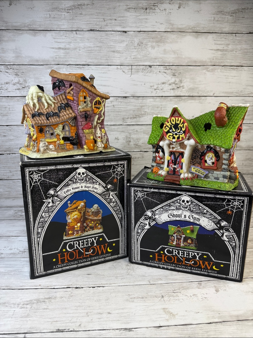 Creepy Hollow "Coffee House & Bagel Store" & Ghoul’s Gym Midwest Of Cannon Falls
